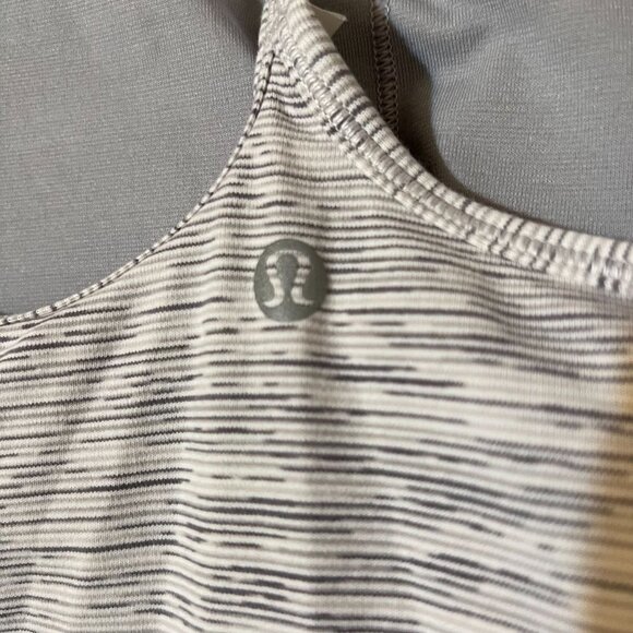 Lululemon power Y tank top heathered gray light and white size 6 space dye - Picture 2 of 14